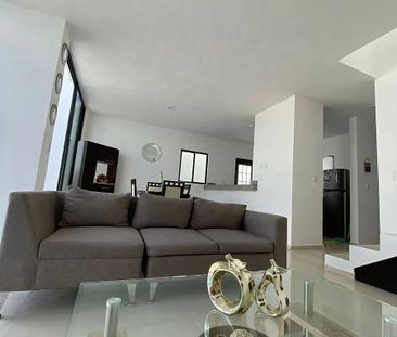 En Renta casa amueblada en Fracc. Puerta de Piedra Dzitya, Mérida. - Photo 4