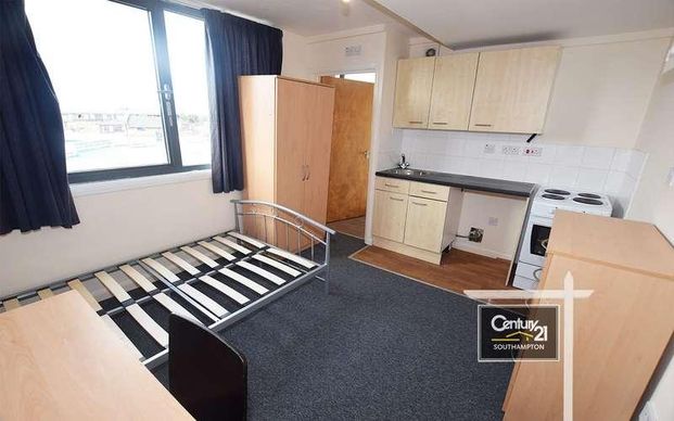 |ref: |, Salisbury Street, Southampton, SO15 - Photo 1