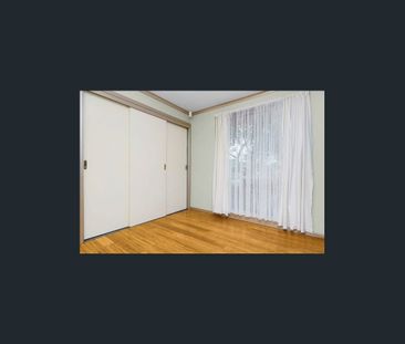 Versatile Three-Bedroom Home with Garage/Mancave Entertaining Space... - Photo 2