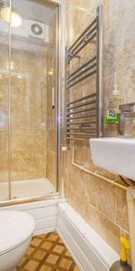 4 bedroom ground floor flat to rent - Photo 3