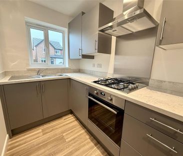 2 bedroom semi-detached house to rent - Photo 2