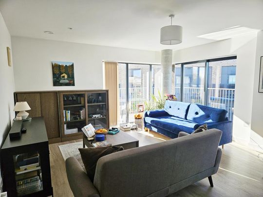 2 bedroom flat to rent - Photo 1