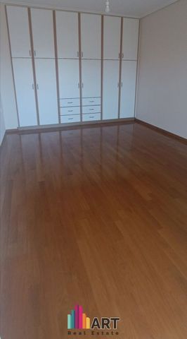 Διαμέρισμα για ενοικίαση Κέντρο (Νέα Σμύρνη) - Φωτογραφία 2