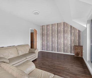 20 Drumadoon Square, Dundonald, Belfast, BT16 2QN - Photo 2