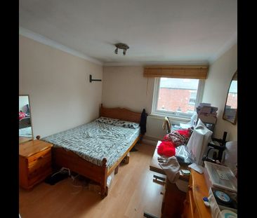 2 Bed Flat, Burns Road, S6 - Photo 6