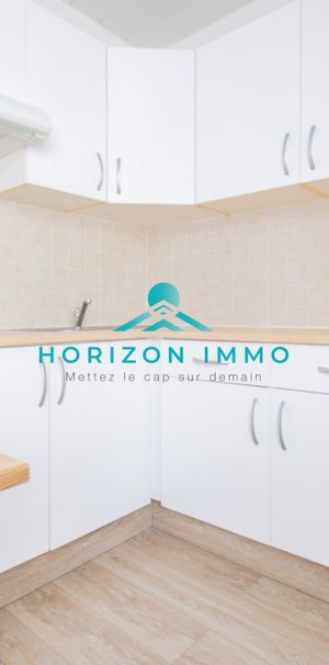 Location Appartement 1 pièce 20m² ST LAURENT DU VAR 06700 - Photo 1