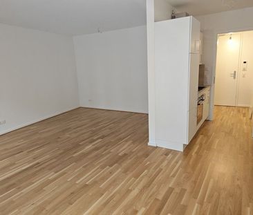1 Raum Wohnung mit Einbauküche und modernen Bad im Neubau - Foto 1