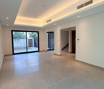 Charming 3 BR Townhousein Sharjah Sustainable City - Photo 1