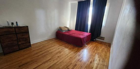 5 1/2 Ahuntsic à Louer - Photo 2
