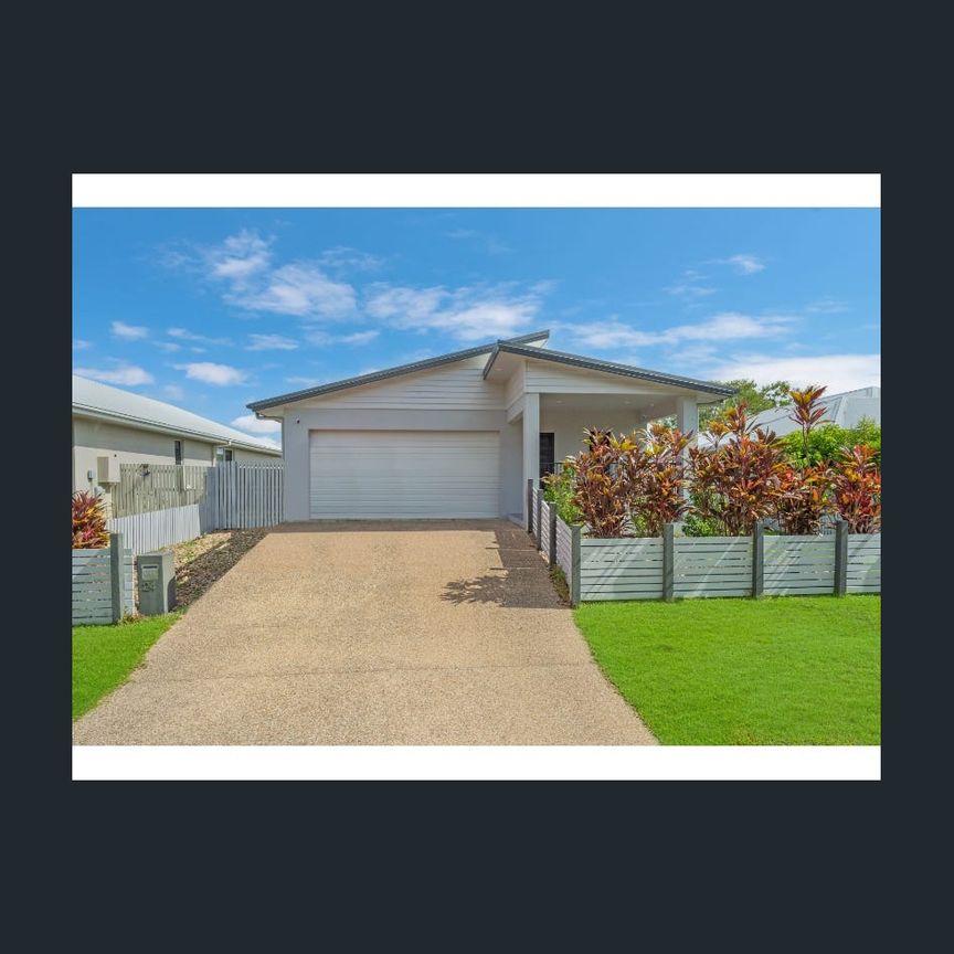 Modern Living in a Peaceful Pocket of Shaw - Photo 2