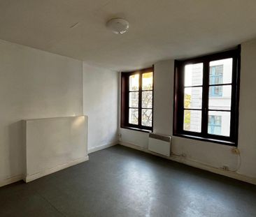 Location Appartement 1 pièce 26m² LILLE 59000 - Photo 5