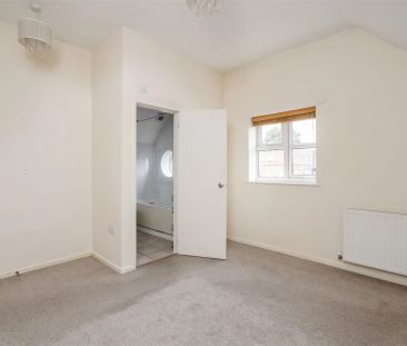 1 bed semi-detached house to rent in York Road, Hall Green, Birmingham - Photo 1