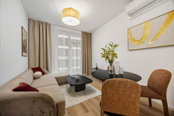 Mieszkanie do wynajęcia 2 pokoje Krochmalna, Warszawa 39.2 m² - Фото 1