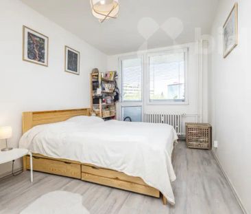 Pronájem hezkého bytu 2+kk s lodžií a sklepem, Neratovice - Photo 4