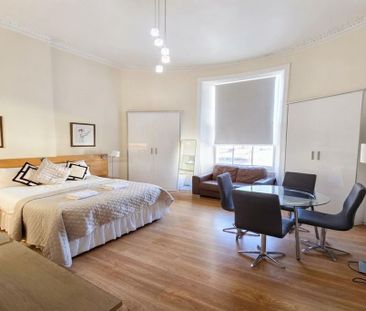 Studio to rent - Photo 3