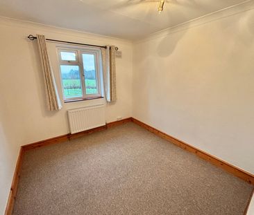 West Buckland, Wellington, Somerset - Photo 3