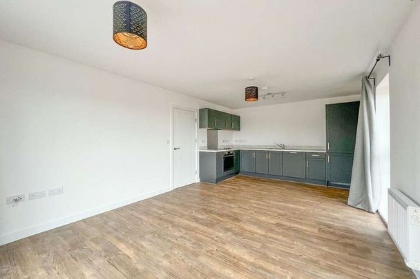 2 bedroom flat to rent - Photo 1