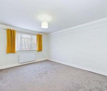 1 bedroom ground floor flat to rent - Photo 1