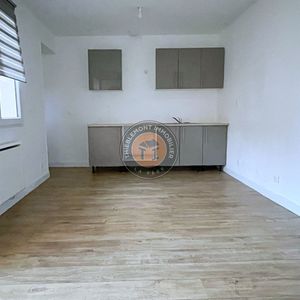 Location Appartement 2 pièces 30m² - Photo 2