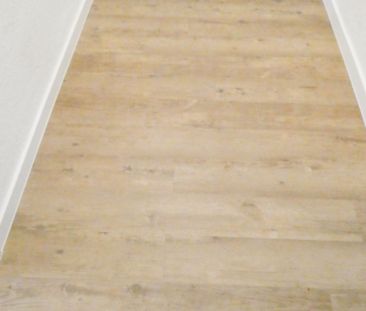 *** 2-Zi-EG-Wohnung mit Terrasse wird derzeit modernisiert **** - Foto 1