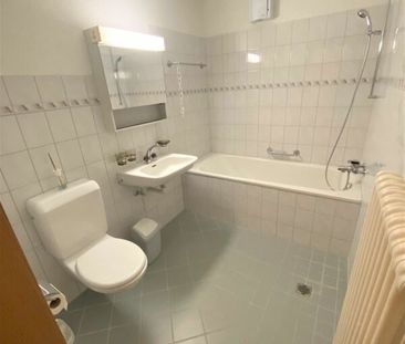 2-Zimmer-Wohnung, riesige Grünanlage, Grillstelle, Spielplatz! - Photo 4