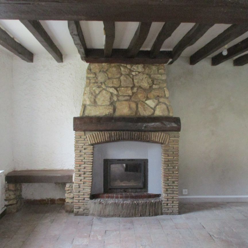 Maison Breuilpont - Photo 1