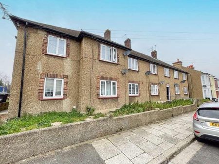 Alfred House, Alfred Road, Gravesend, Kent, DA11 - Photo 5