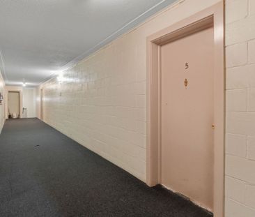 For Lease - 16 East Avenue Unit# 5, Brantford, Ontario - Photo 6