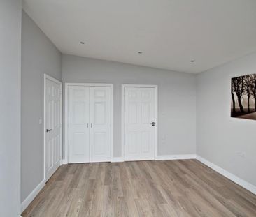 2 Bed Penthouse, Moore View, HA9 - Photo 4