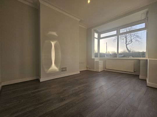 Reservoir Road, Birmingham, Erdington - Photo 1