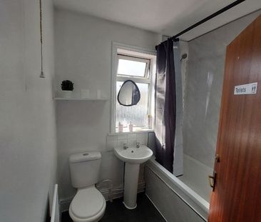 Room in a Shared House, Church Lane, CV2 - Photo 6