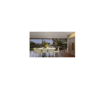 Stylish Family Living with Space, Comfort and Modern Convenience - Photo 3