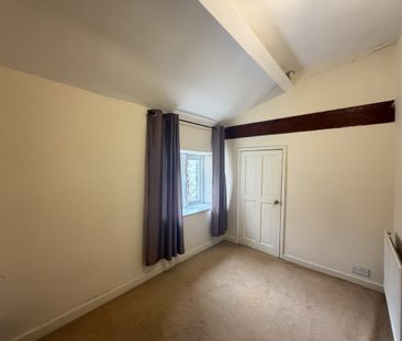 Dockery, Huddersfield - Photo 6