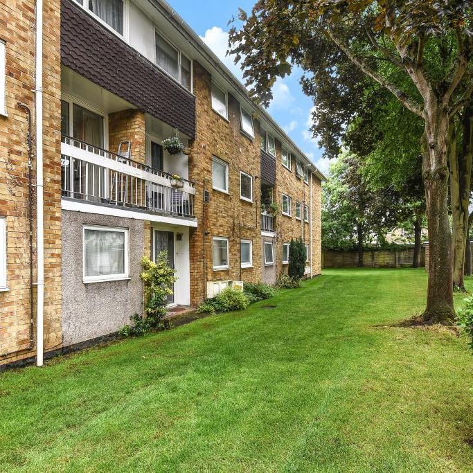 2 bedroom maisonette to rent - Photo 1