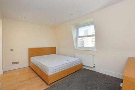 4 bedroom flat to rent - Photo 2