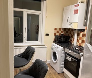 2 Bed Maisonette, Melfort Road, CR7 - Photo 5