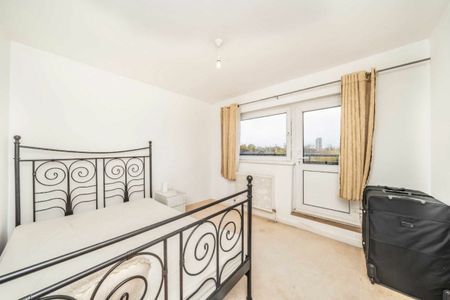 Turenne Close - Photo 3