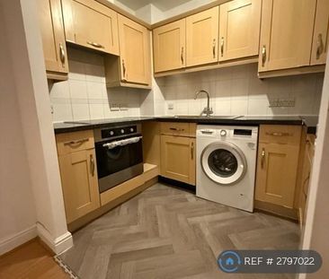 2 bedroom flat to rent - Photo 6