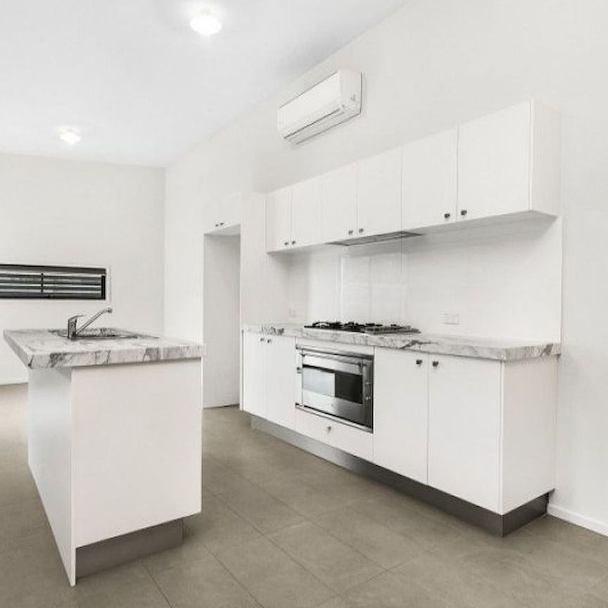 8C Schofield Street, Essendon. - Photo 1