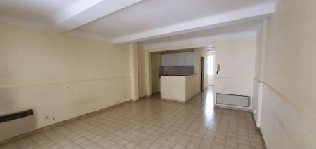 Location Appartement 1 pièce 41m² MONTPELLIER 34080 - Photo 2