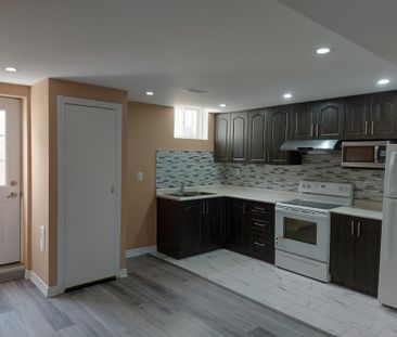 For Lease - 35 Agricola Road, Brampton, Ontario - Photo 3