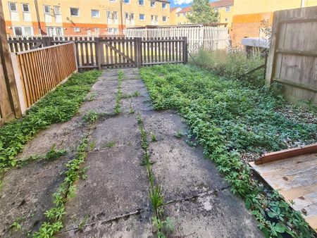 1 bedroom terraced house to rent - Photo 3