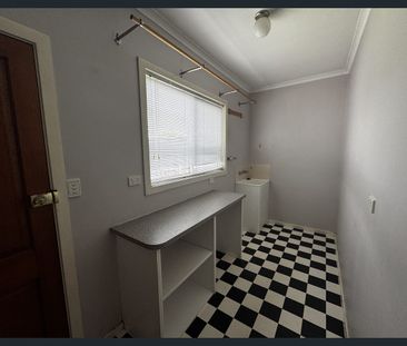 Comfortable Living in the West End - Photo 6