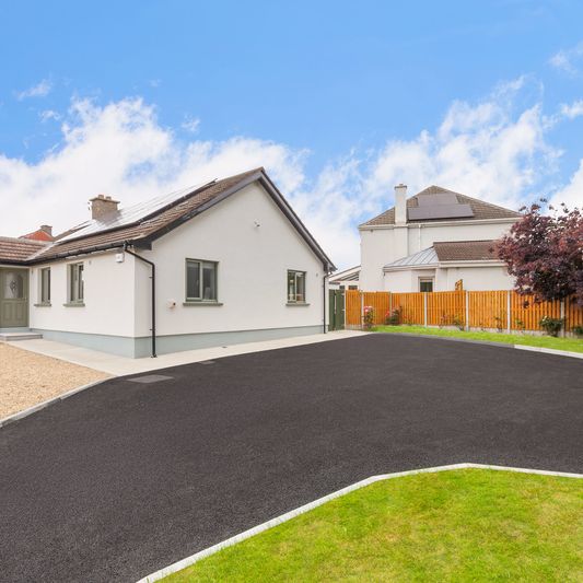Cherry Lodge, 91 Lower Kilmacud Road, Stillorgan, CO. DUBLIN, A94 EW44 - Photo 1