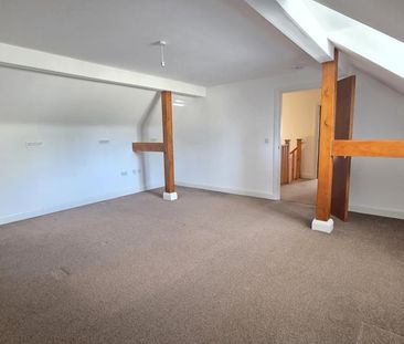 2 bedroom terraced house to rent - Photo 3