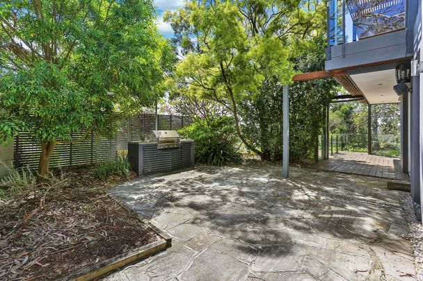 11 The Redoubt, Castlecrag. - Photo 1