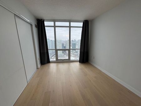 For Lease - 11 Brunel Court Unit# 4815, Toronto, Ontario - Photo 3