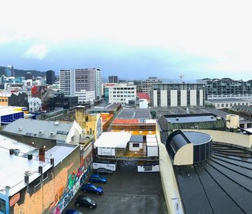 Top Floor - Amazing Views - Photo 6