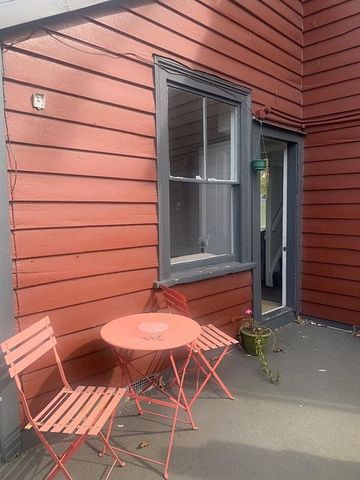 Corner cottage Cranmer Square - Photo 3