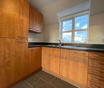 Zakopane Road, Swindon, Wiltshire, SN25 - Photo 5